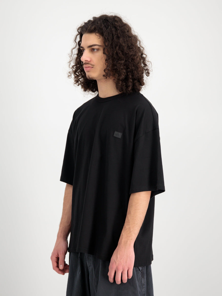 Alpha Industries Alpha Essential Relaxed Tee, soft cotton.