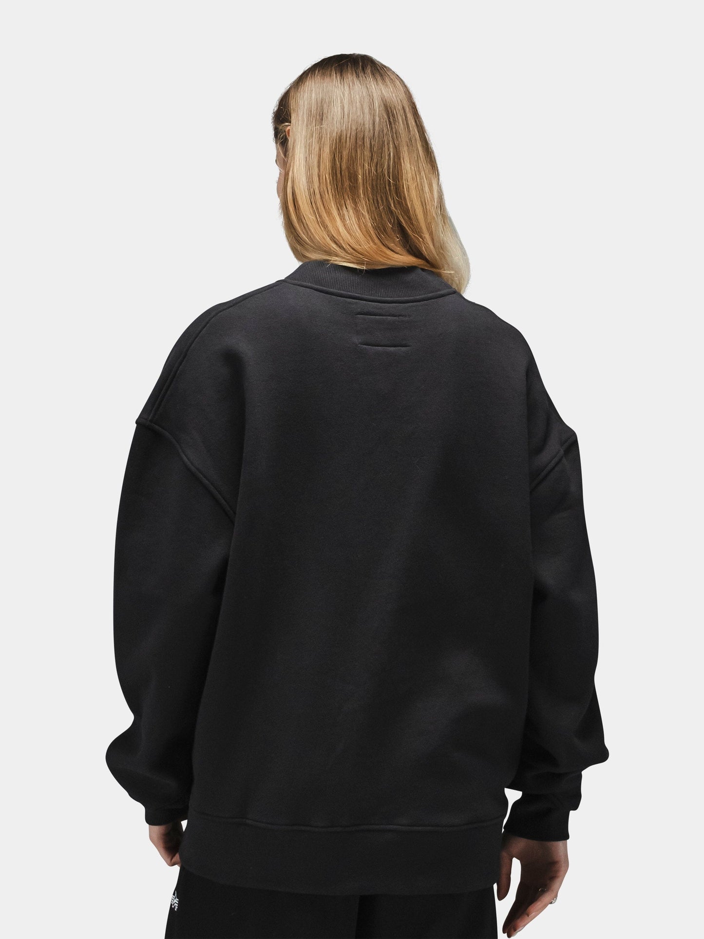 Alpha Industries Essential Cardigan, black, cotton-poly blend, oversized unisex fit.