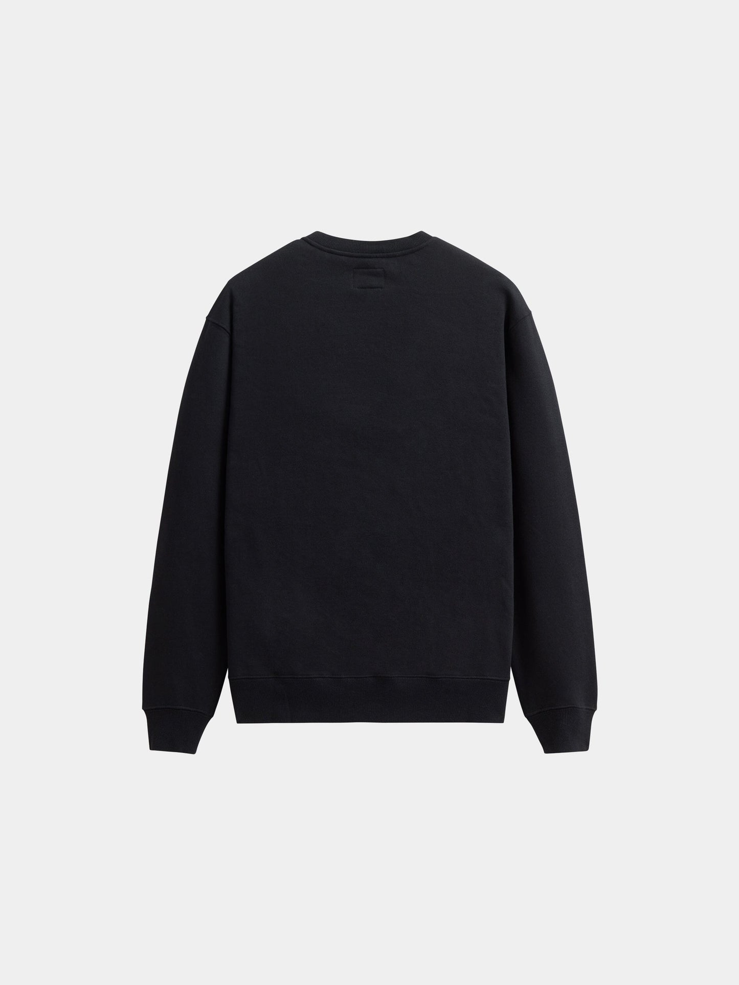 Alpha Industries Essential Crewneck, black sweater, plain design.