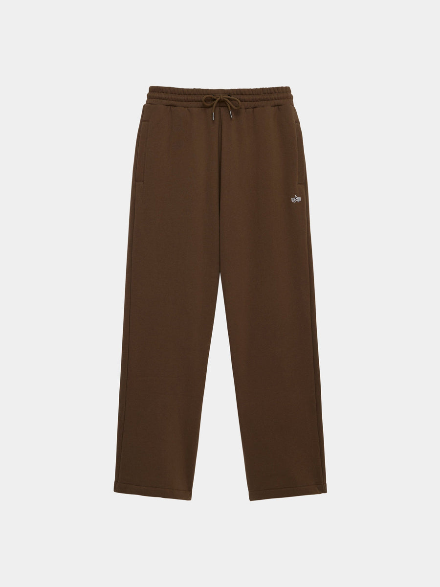 Alpha Industries Essential Sweatpants in espresso, straight-leg cotton with elastic waistband, drawstring, side pockets, small logo.