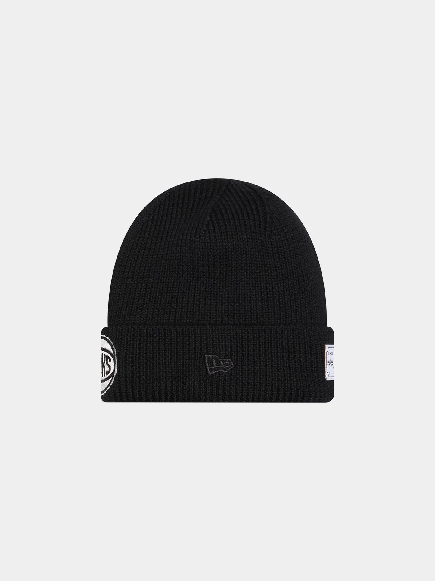 NEW YORK KNICKS X ALPHA X NEW ERA SHORT CUFF BEANIE ACCESSORY Alpha Industries