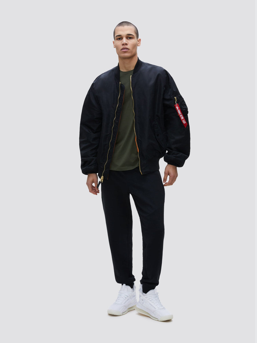 Alpha Industries L-2B Loose Bomber Jacket, black, zip closure.