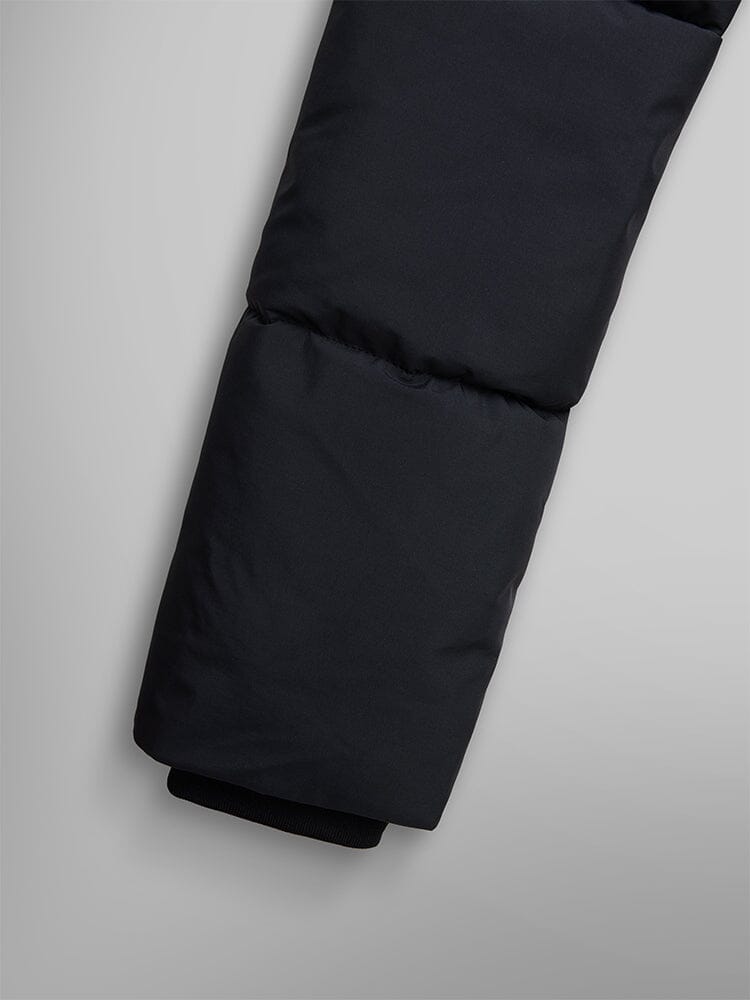 Alpha Industries Short Parka W Black Puffer Jacket, Utility Pockets.