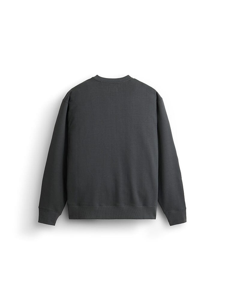 Alpha Industries Essential French Terry Crewneck Gen II, dark green French terry cotton, crewneck design, MA-1 utility pocket on sleeve.