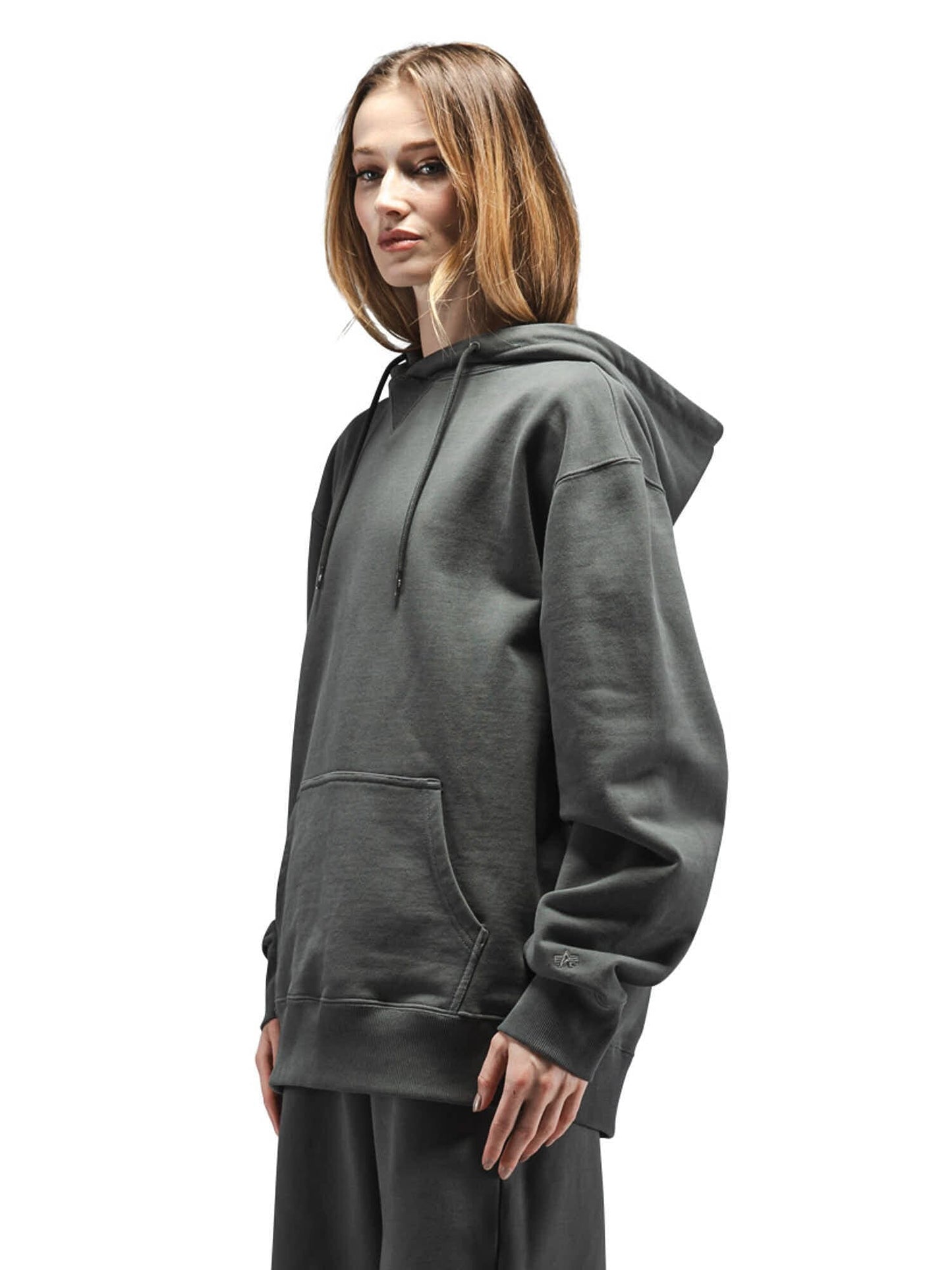 Alpha Industries Essential French Terry Hoodie Gen Ii, dark green French terry cotton with front pocket and drawstrings.