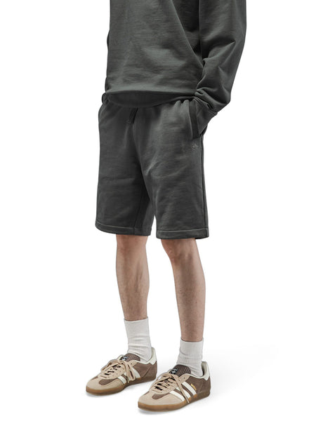 Alpha Industries Essential French Terry Short, dark green, sweatshirt material.