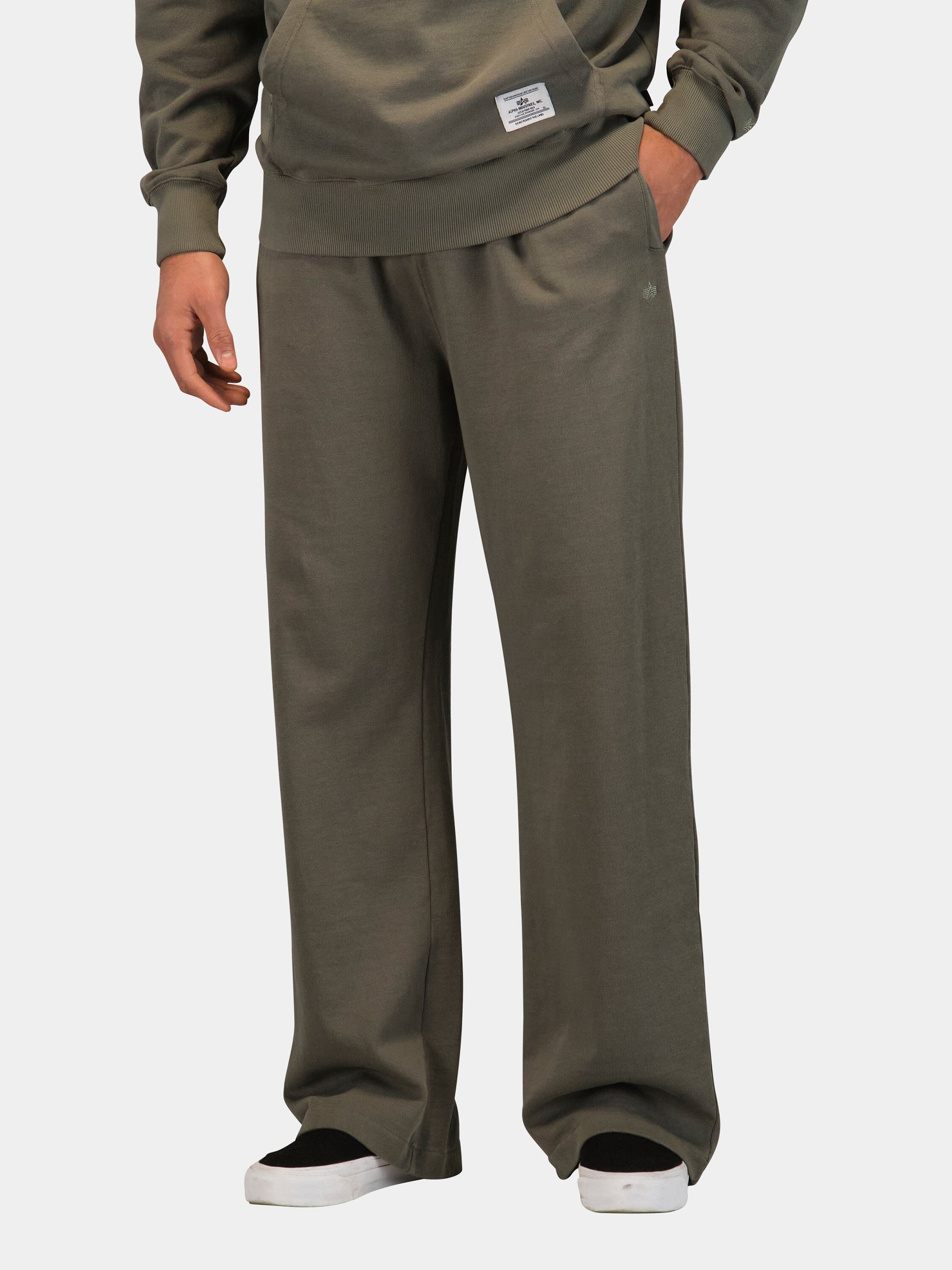 ESSENTIAL FRENCH TERRY SWEATPANT BOTTOMS Alpha Industries 