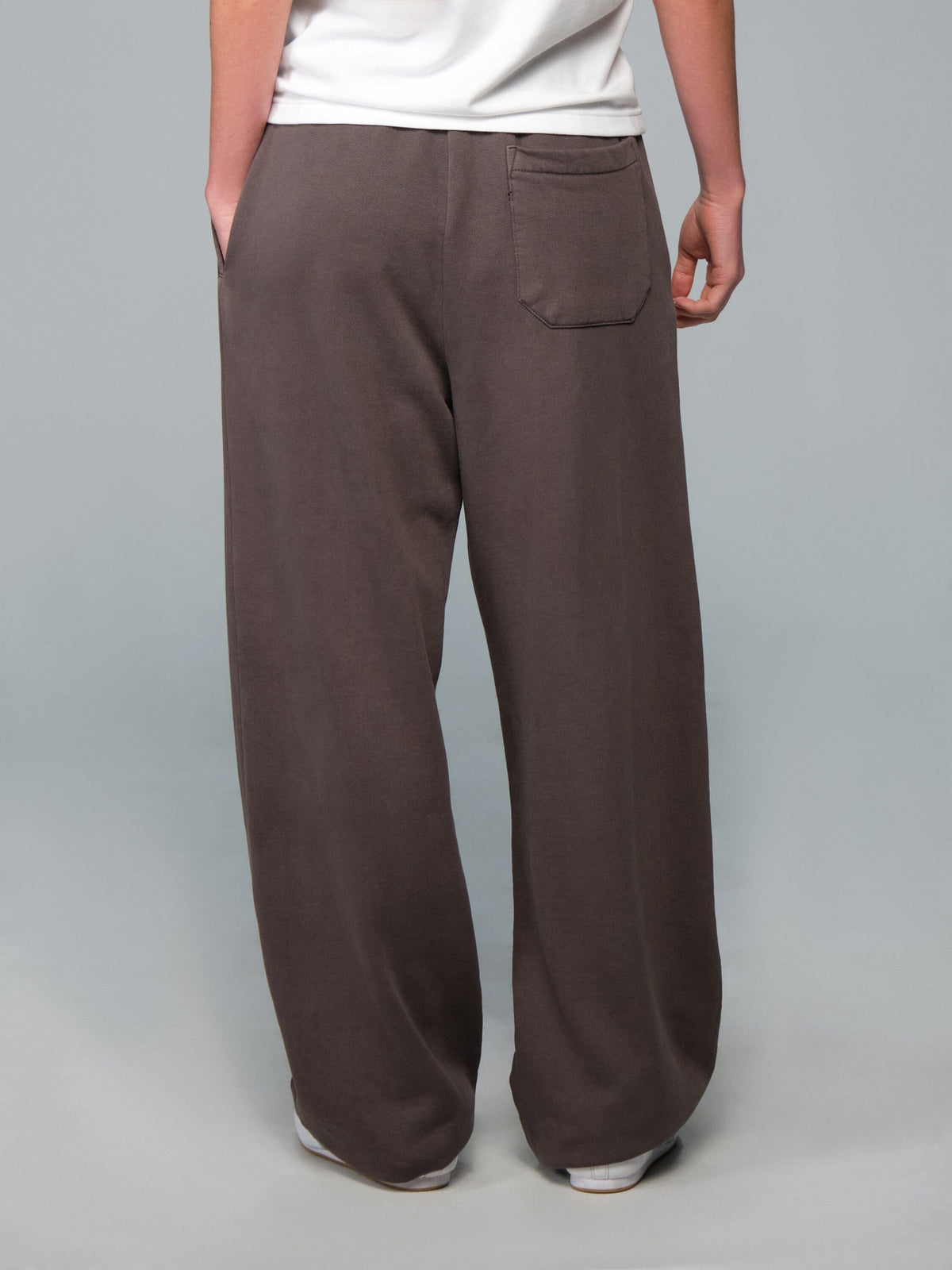 ESSENTIAL RELAXED FIT BATTLEWASH SWEATPANT PANT Alpha Industries 