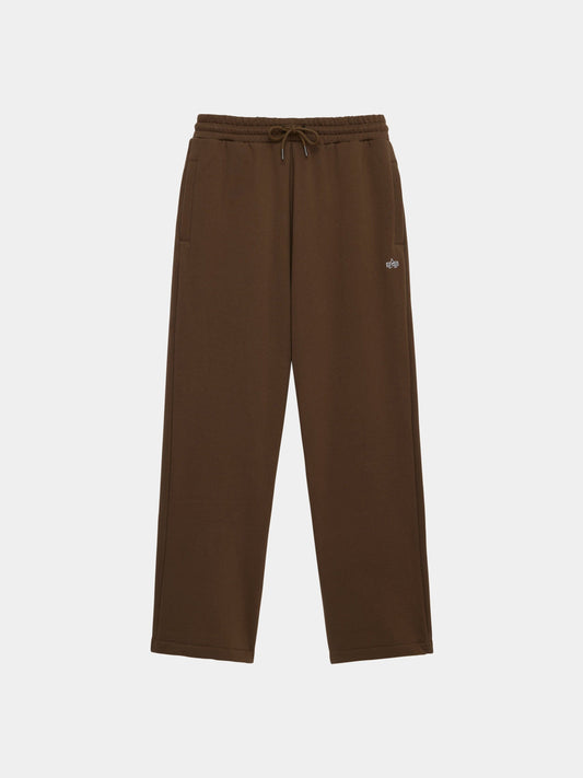 Alpha Industries Essential Sweatpants in espresso, straight-leg cotton with elastic waistband, drawstring, side pockets, small logo.