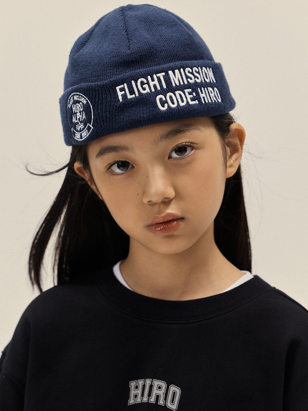 Hiro x Alpha YOUTH BEANIE - Navy model
