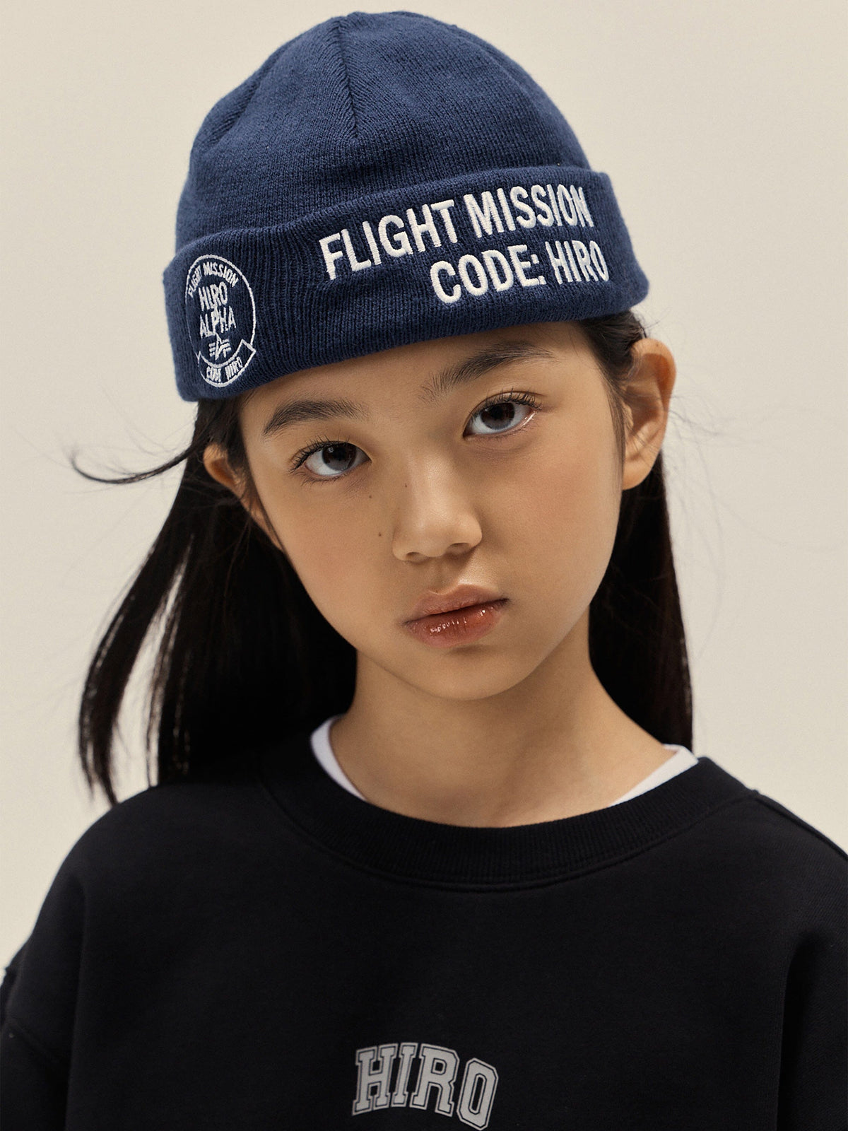 Hiro x Alpha YOUTH BEANIE - Navy model