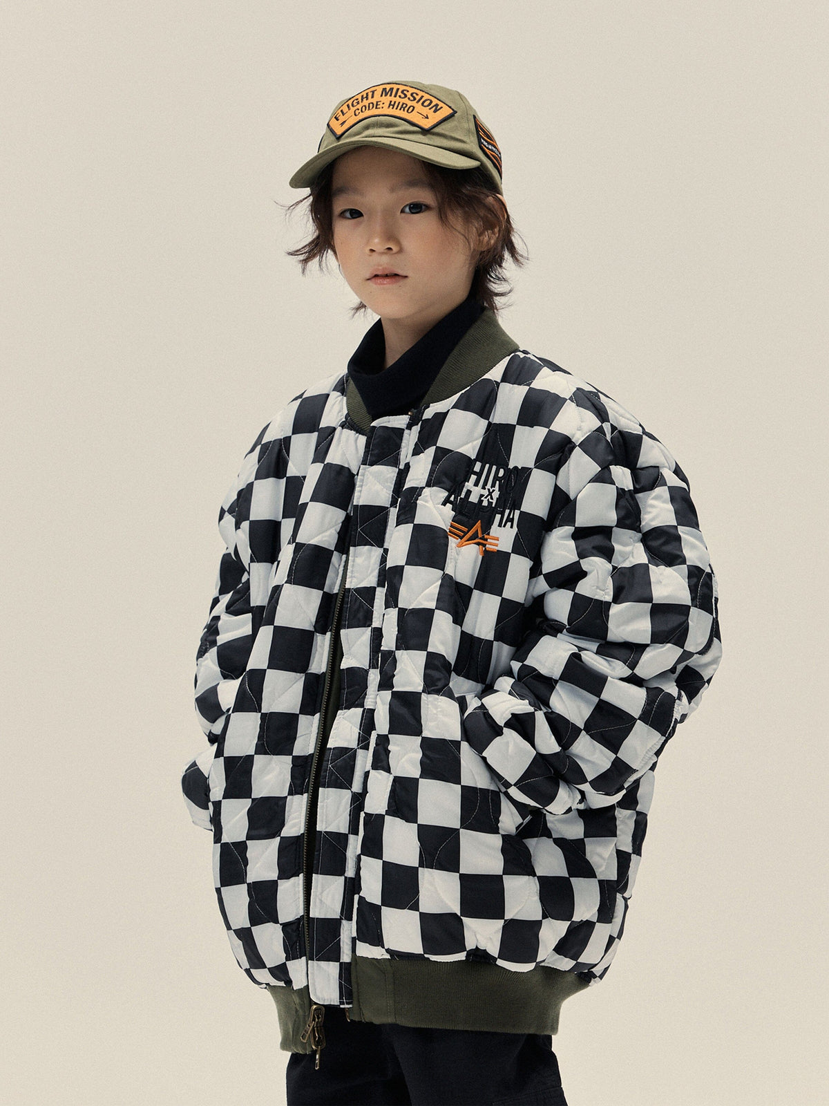 Hiro x Alpha YOUTH MA-1 - Khaki model