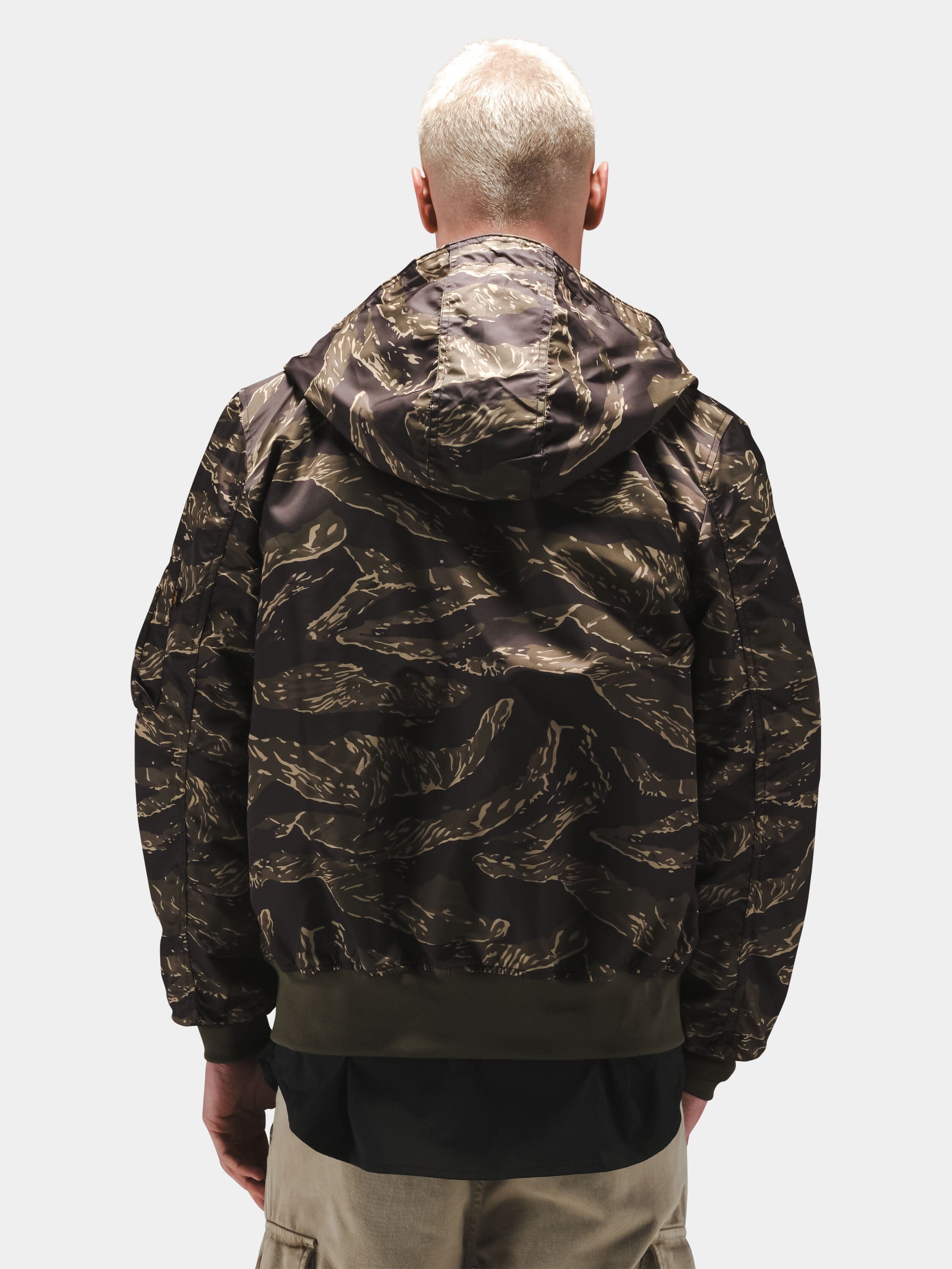 L-2B Hooded Gen II Bomber Jacket | Alpha Industries