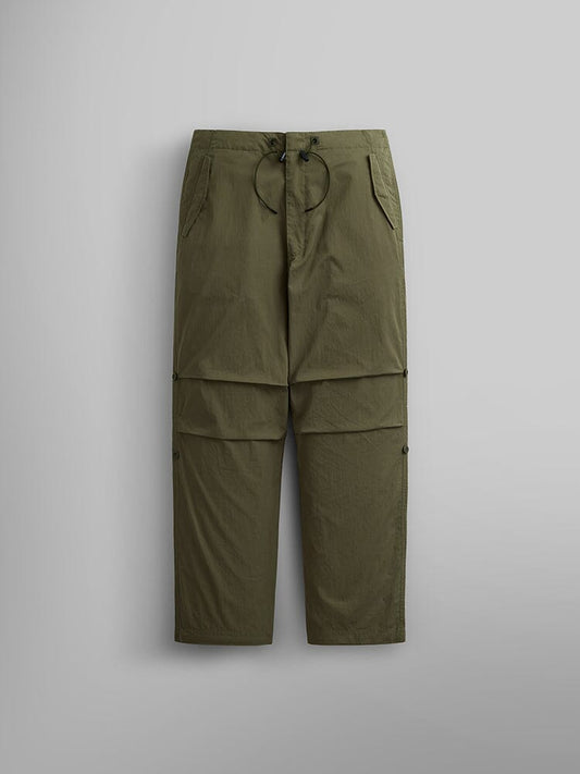 Alpha Industries Lightweight Parachute Pant, MA-1, OG-107 Green, nylon/cotton blend, front drawstring waist, side pockets, knee button details.