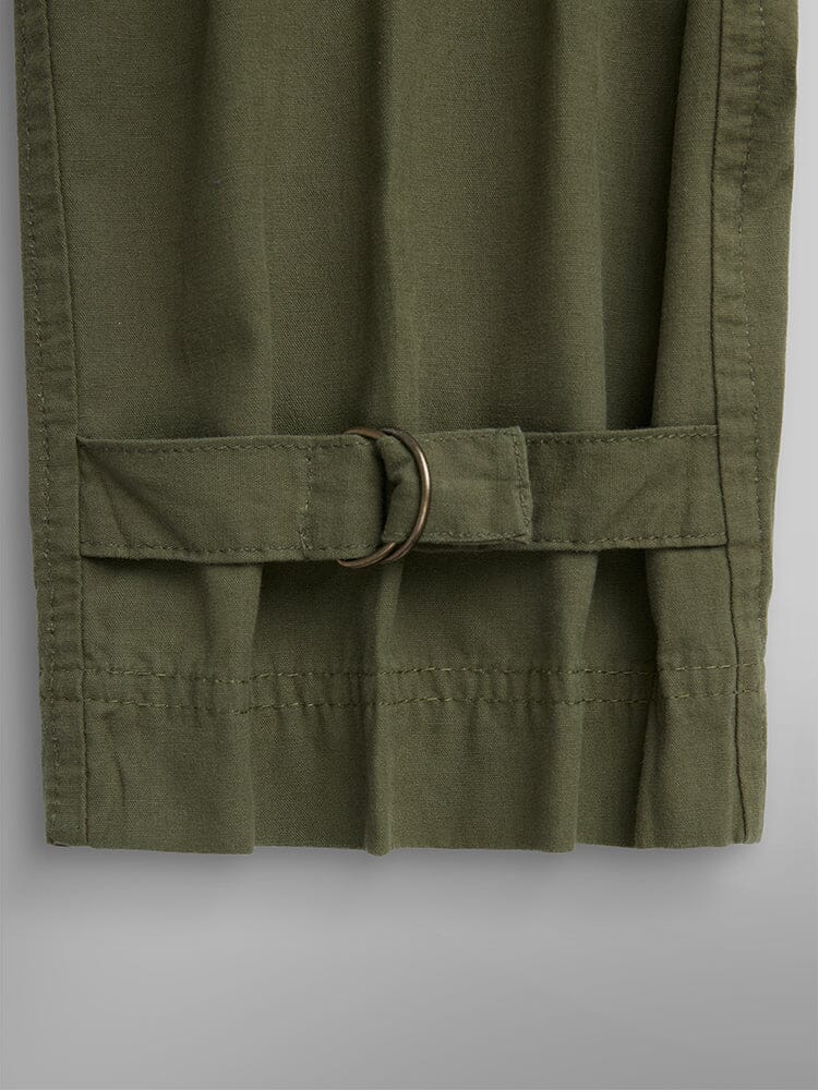 Alpha Industries Lightweight Trouser W, olive green, fabric strap, metal D-ring detail.