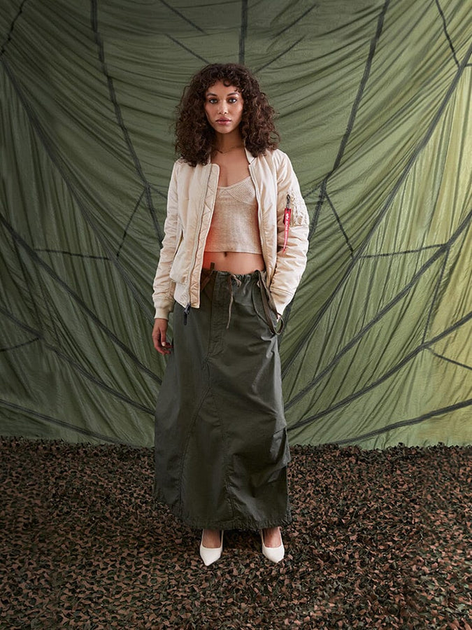 Alpha Industries MA-1 Bomber Jacket W in cream with front zipper closure.