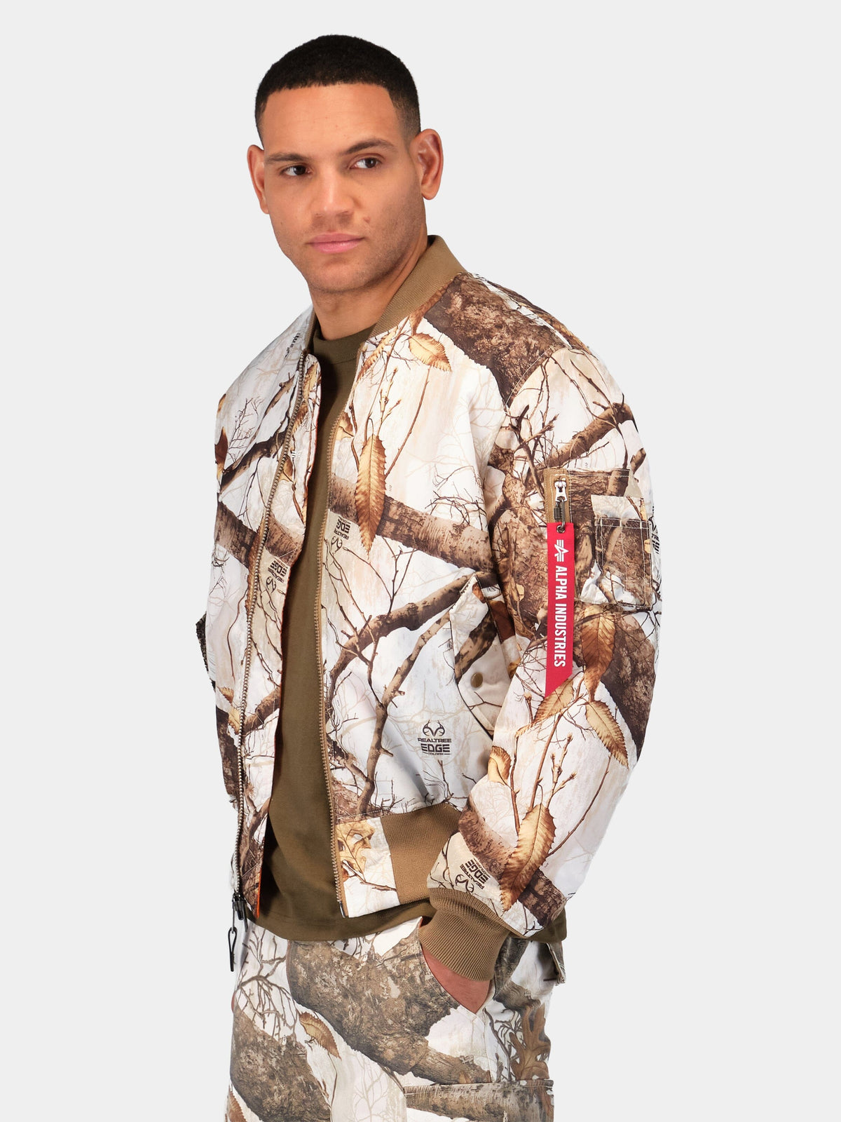 MJM55516C1 SNOW REALTREE CAMO
