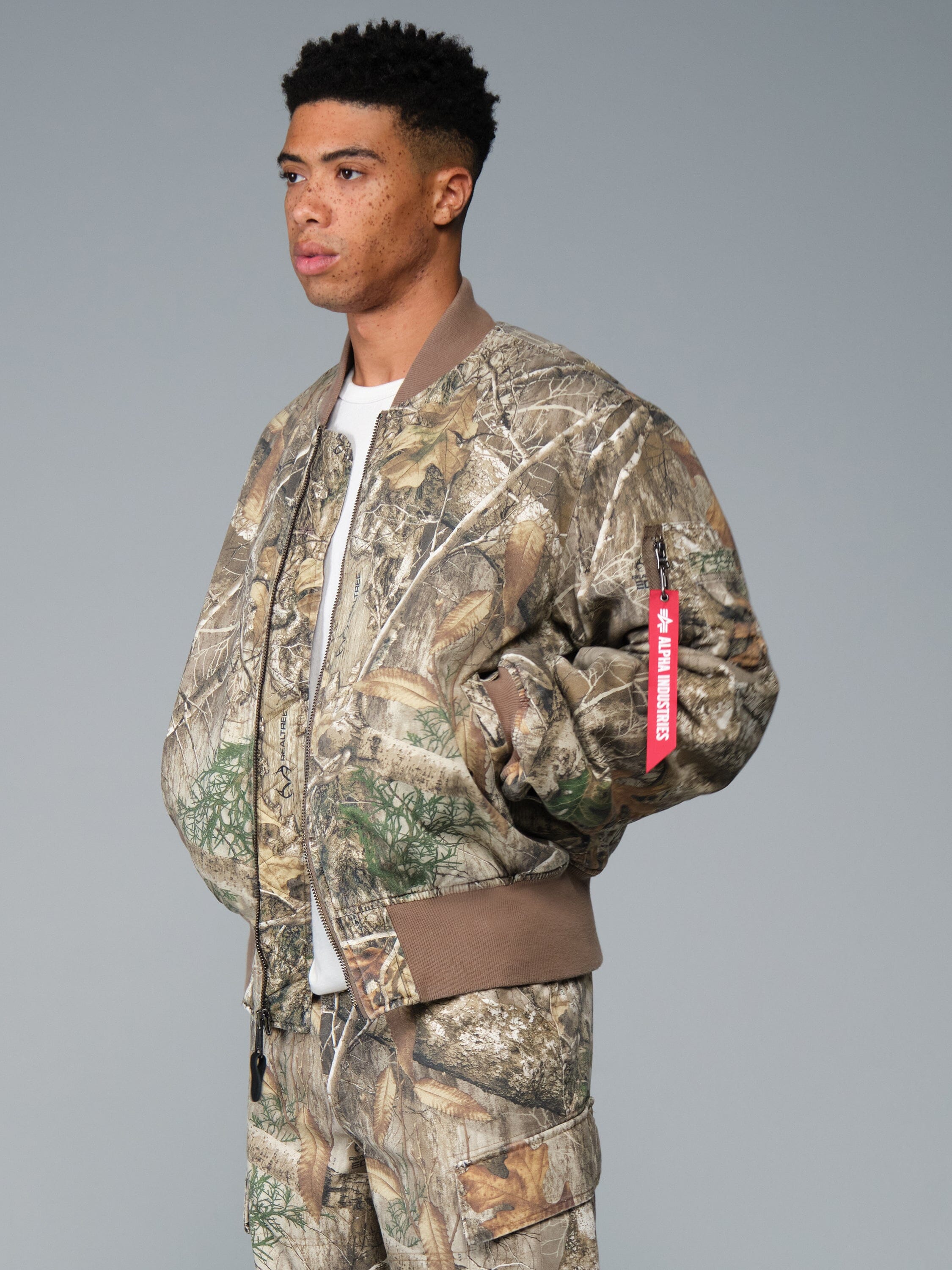 UJM56502C1 REALTREE CAMO