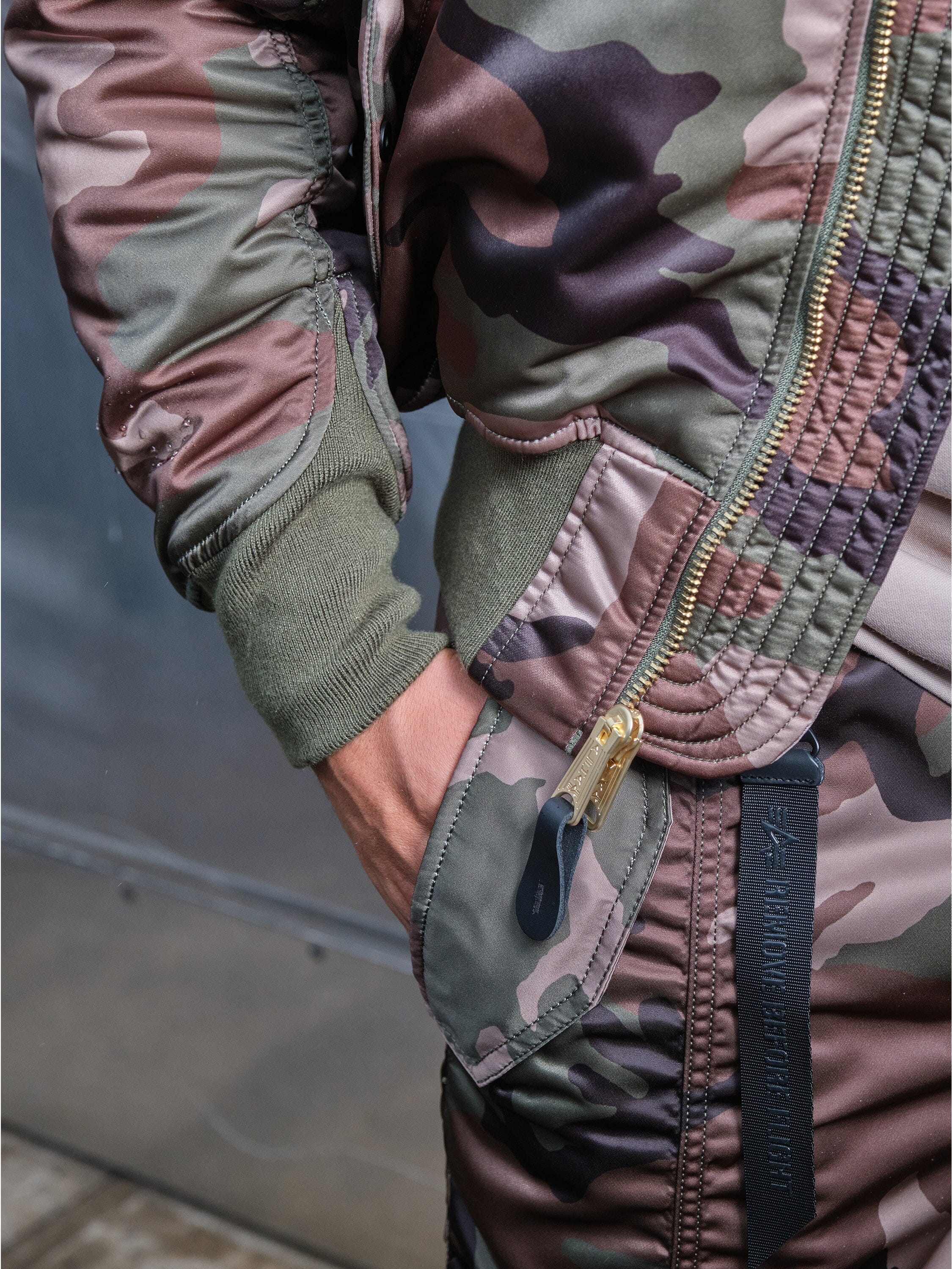 MA-1 NYLON PANT CAMO BOTTOM Alpha Industries 