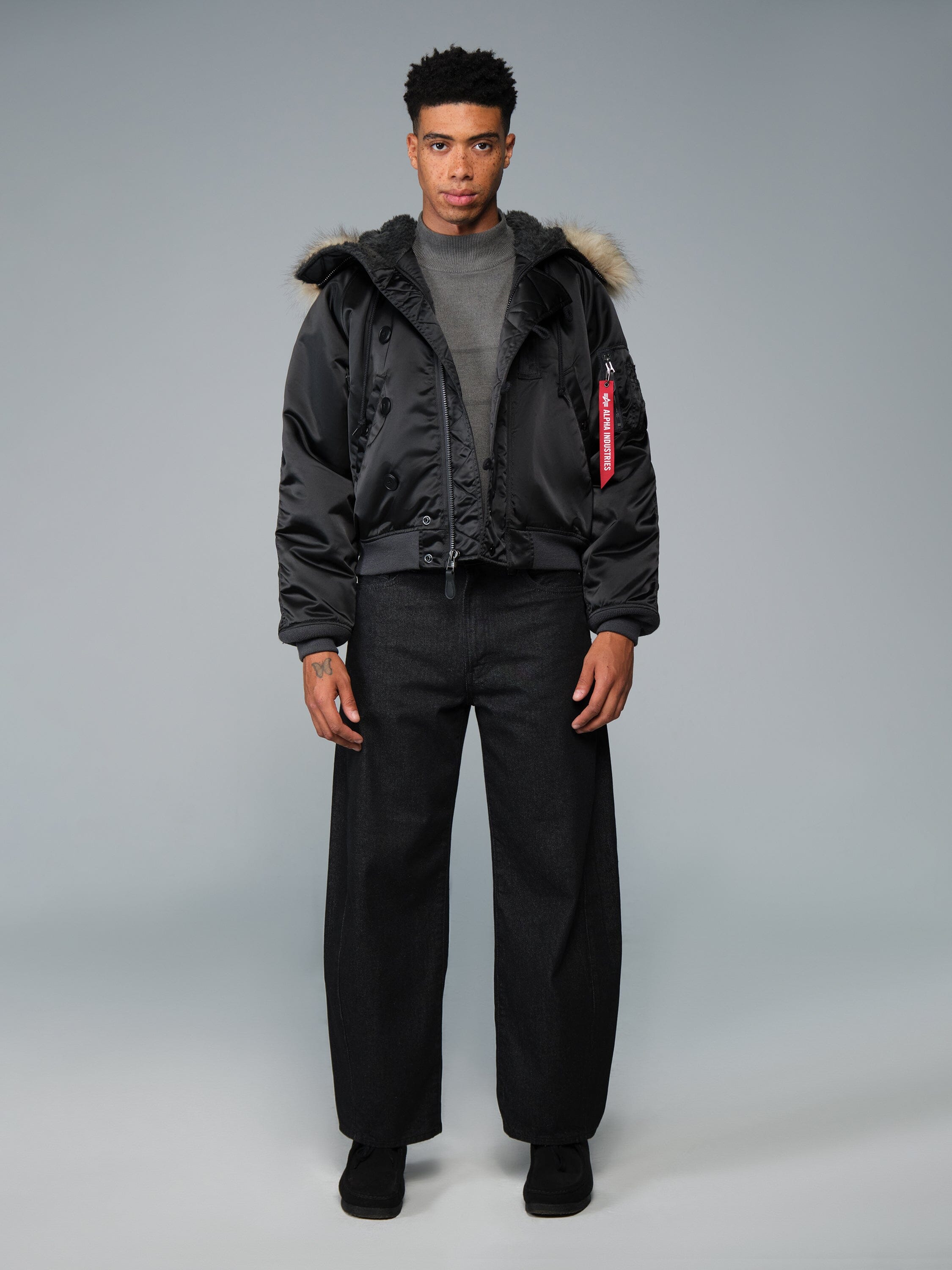 MJN56500C1 BLACK