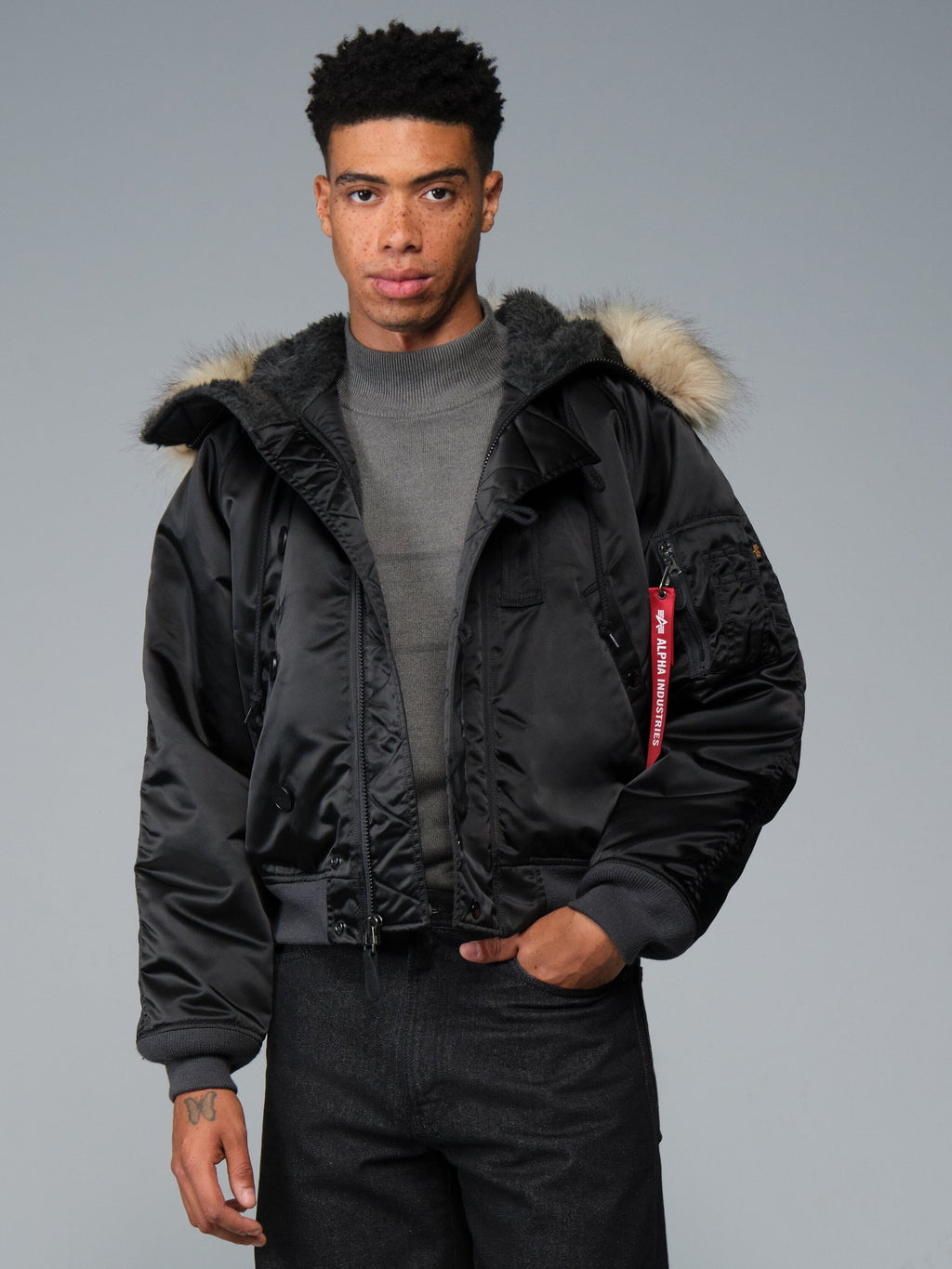 MJN56500C1 BLACK