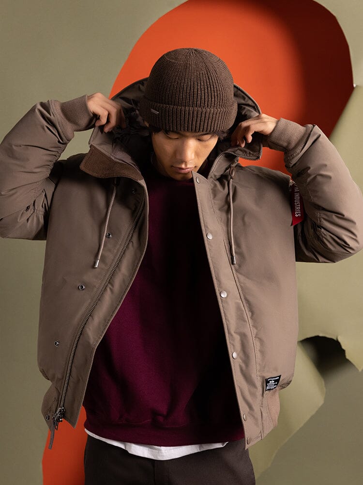Men's Parkas—Slim Fit & Short Waist | Alpha Industries
