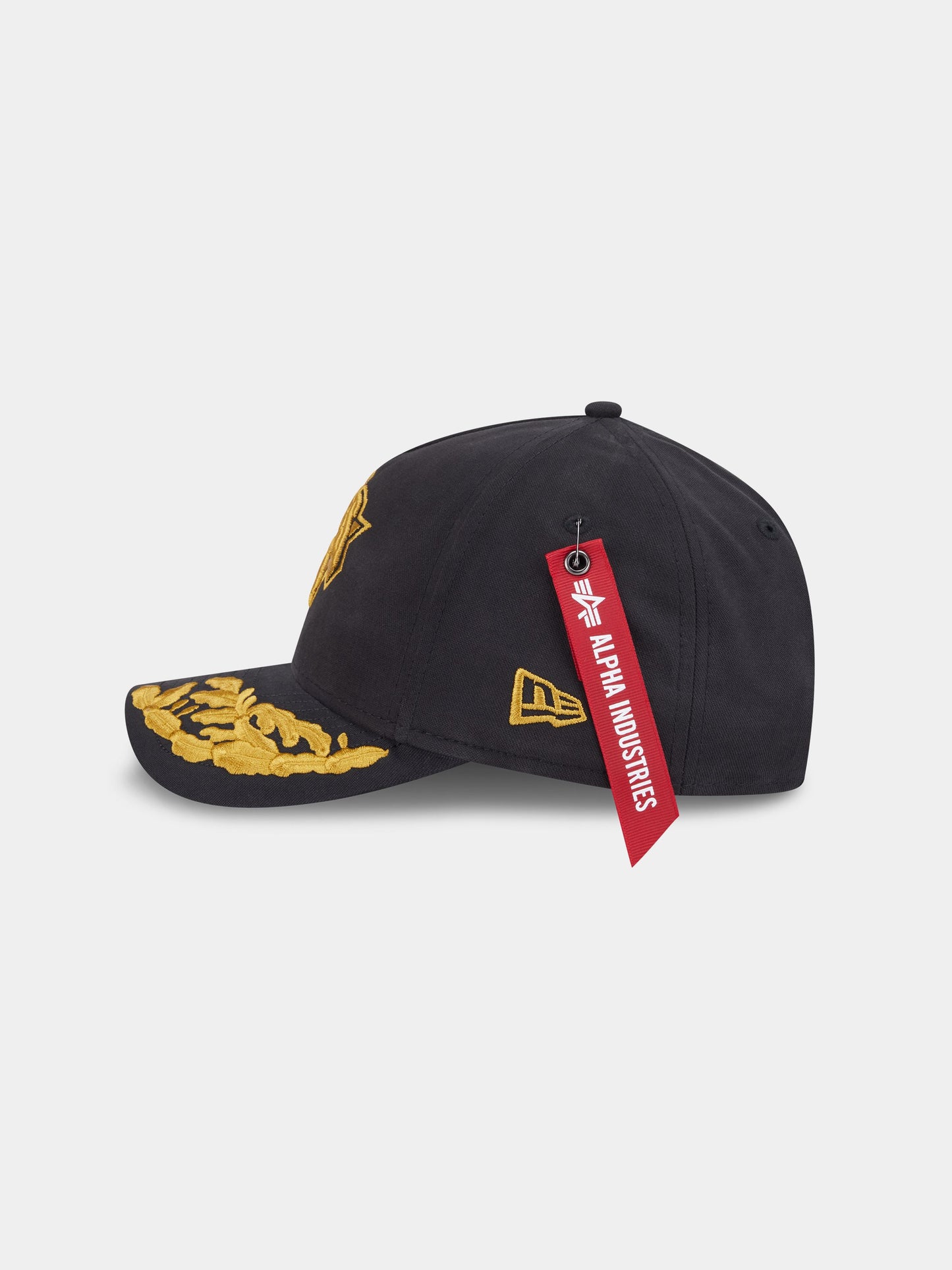 NEW YORK KNICKS X ALPHA X NEW ERA 940 MC CAP HAT Alpha Industries 