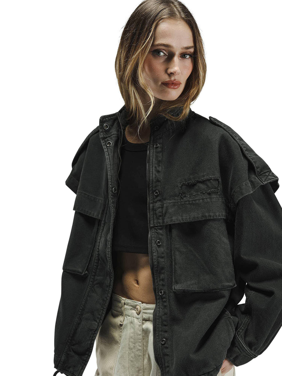 Alpha Industries Oversized Ctn Utility Jacket W in dark green with front button closures and utility pockets.