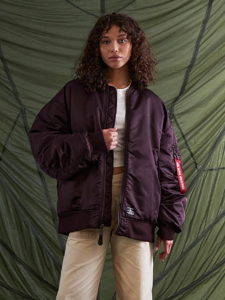 OVERSIZED MA-1 MOD BOMBER JACKET W OUTERWEAR Alpha Industries 