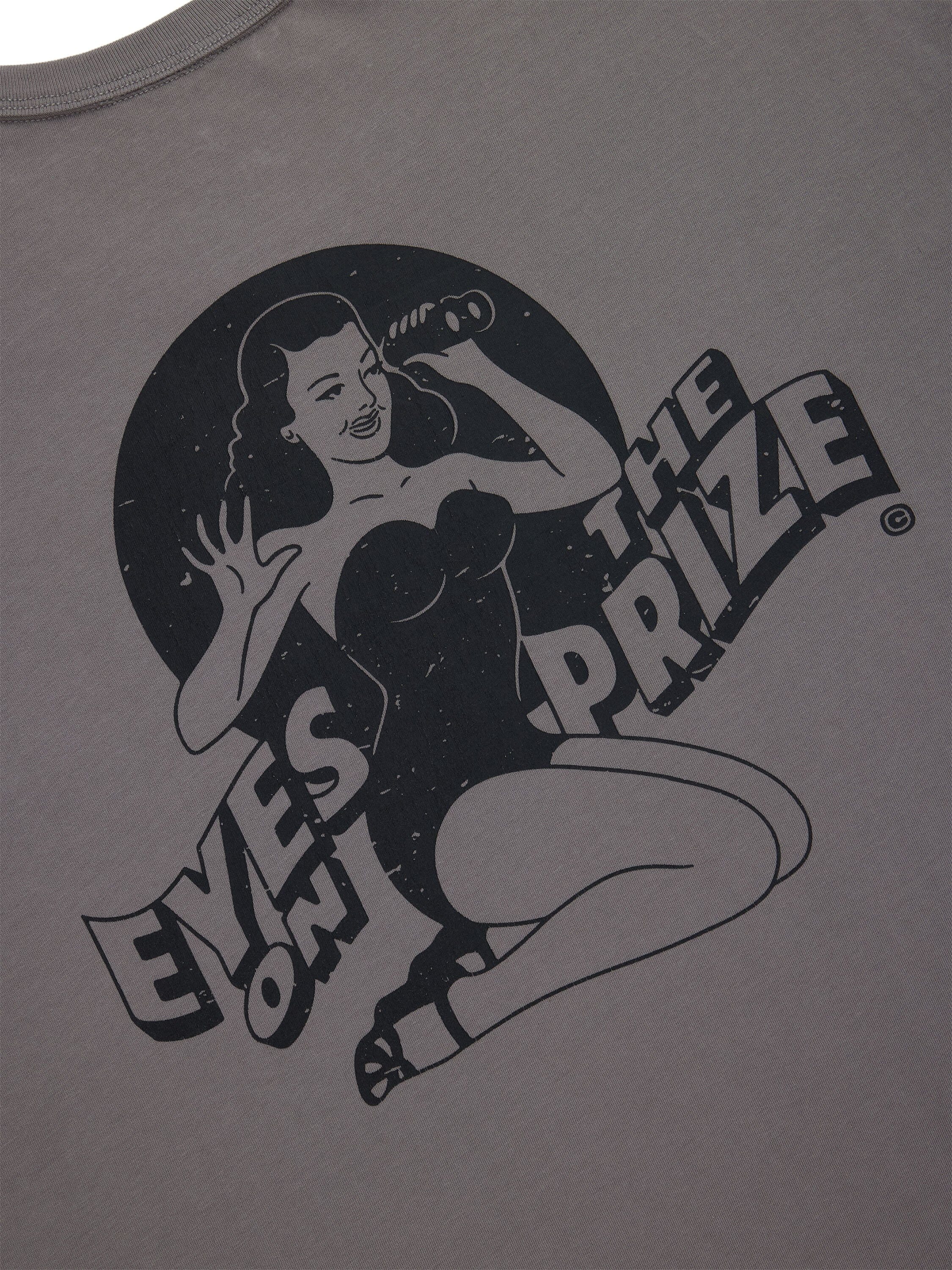 RELAXED EYES ON THE PRIZE TEE TOPS Alpha Industries 
