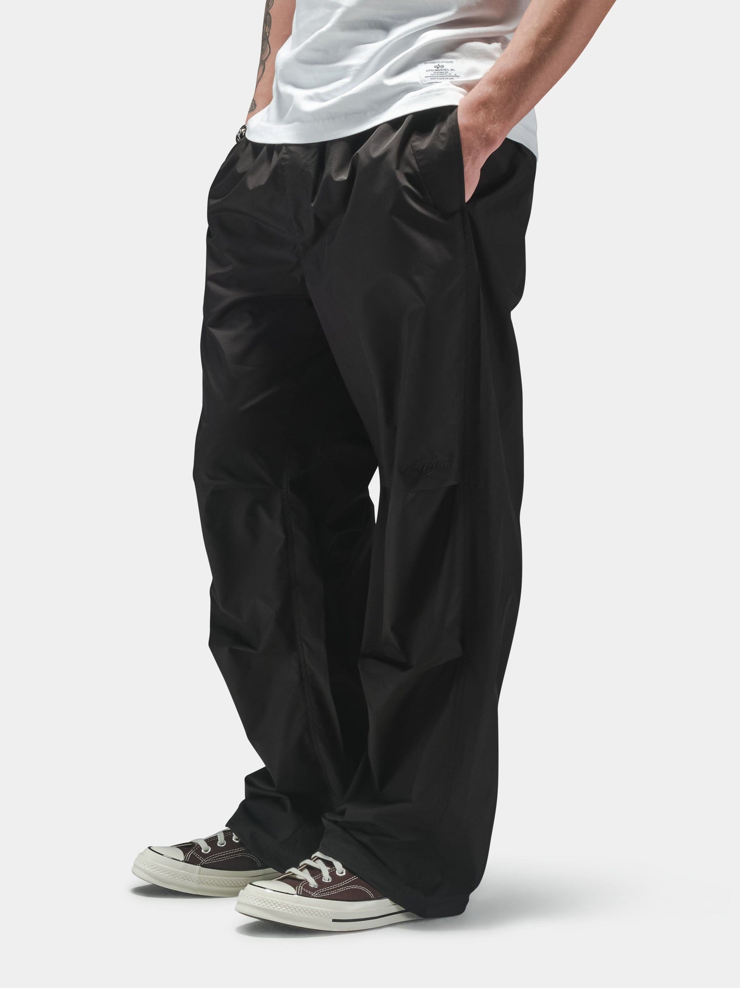 RELAXED PARACHUTE PANT BOTTOMS Alpha Industries 