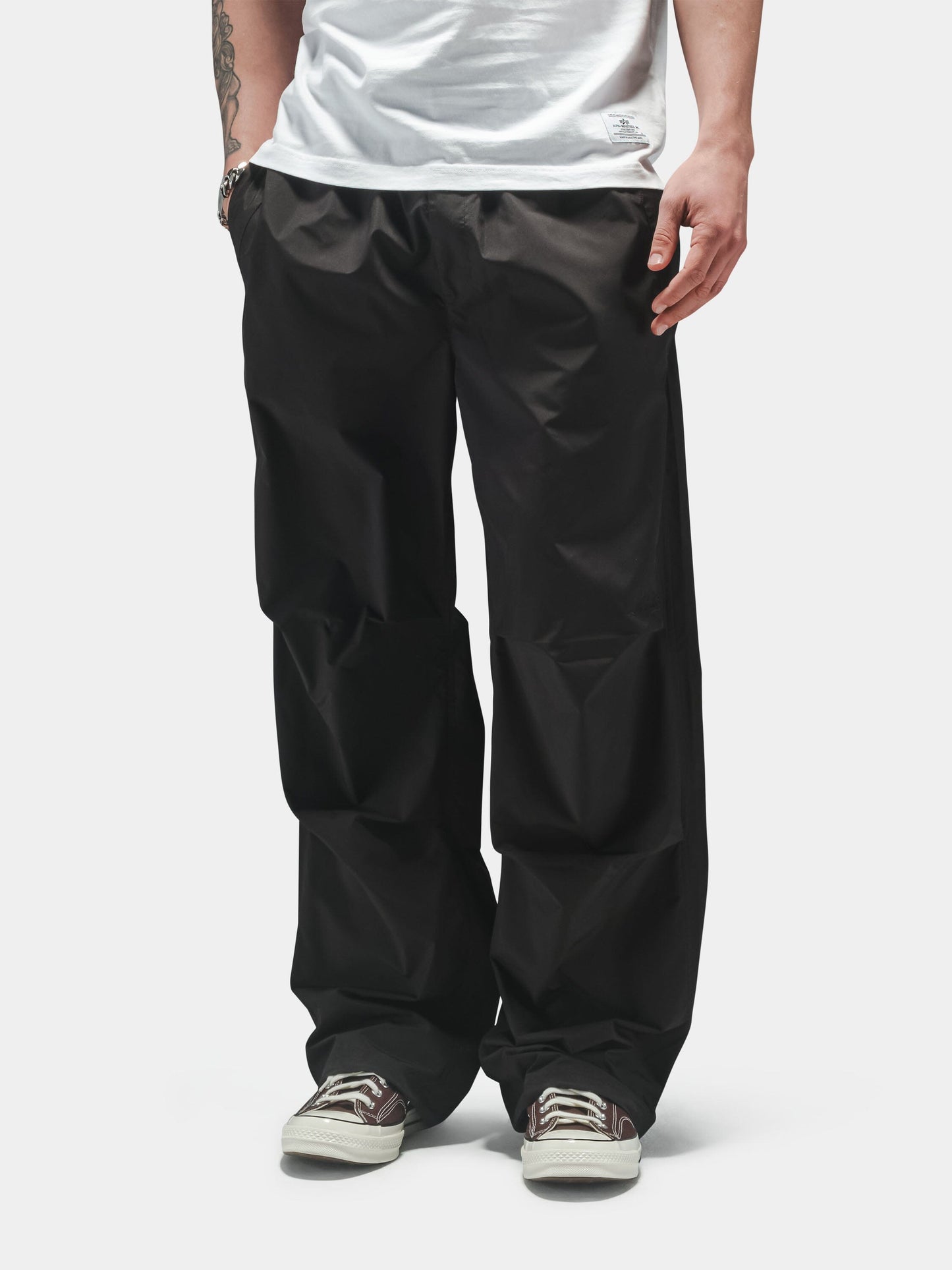 RELAXED PARACHUTE PANT BOTTOMS Alpha Industries 