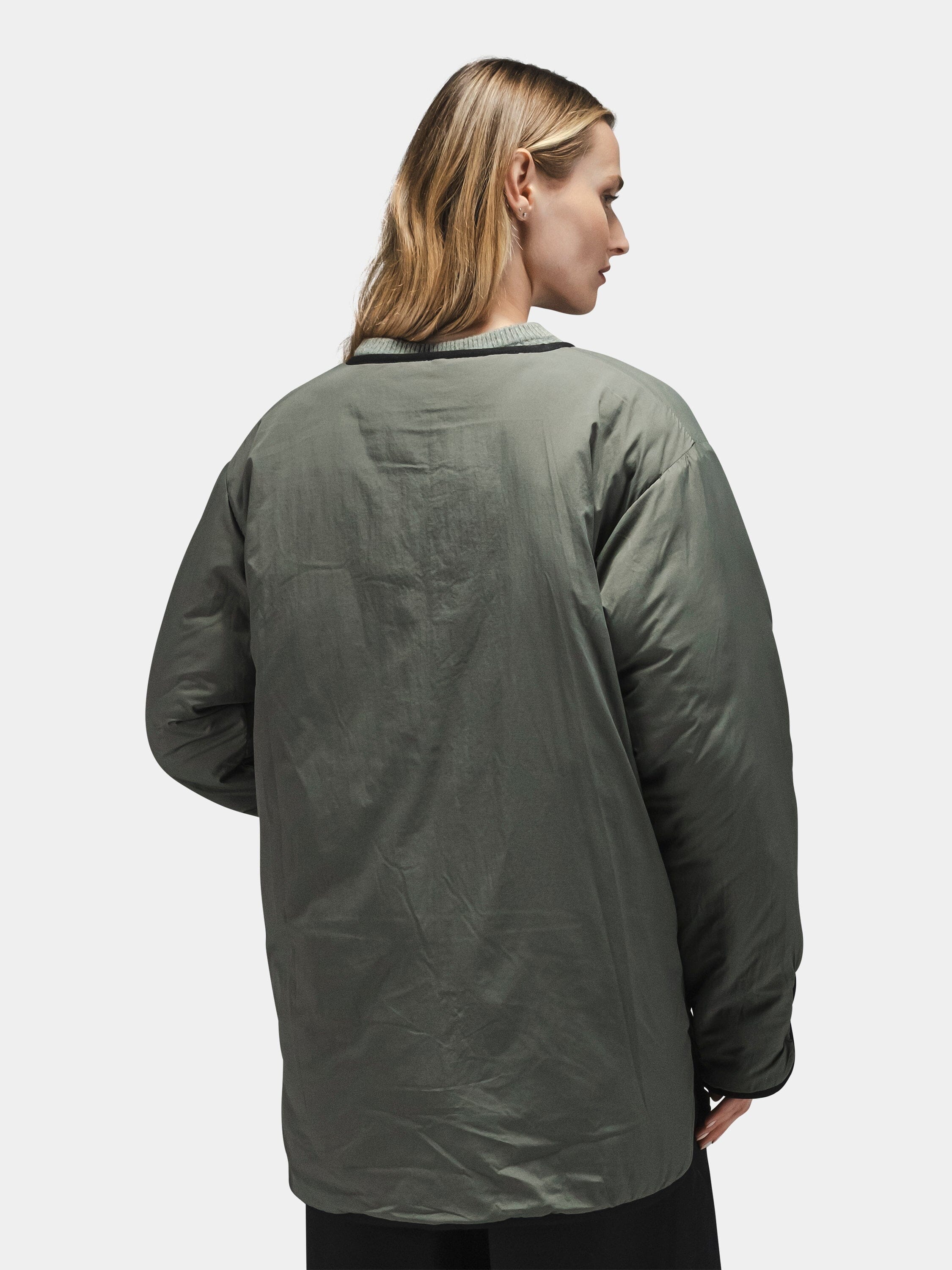 Alpha Industries Reversible Als/92 Mod Liner Womens in olive green, oversized fit.