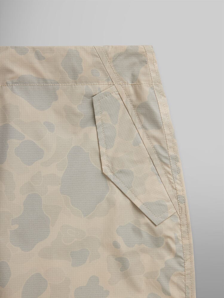 Alpha Industries Lightweight Parachute Pant MA-1 Beige and Light Gray Frogskin Camo, Single Angled Pocket, Visible Stitching.