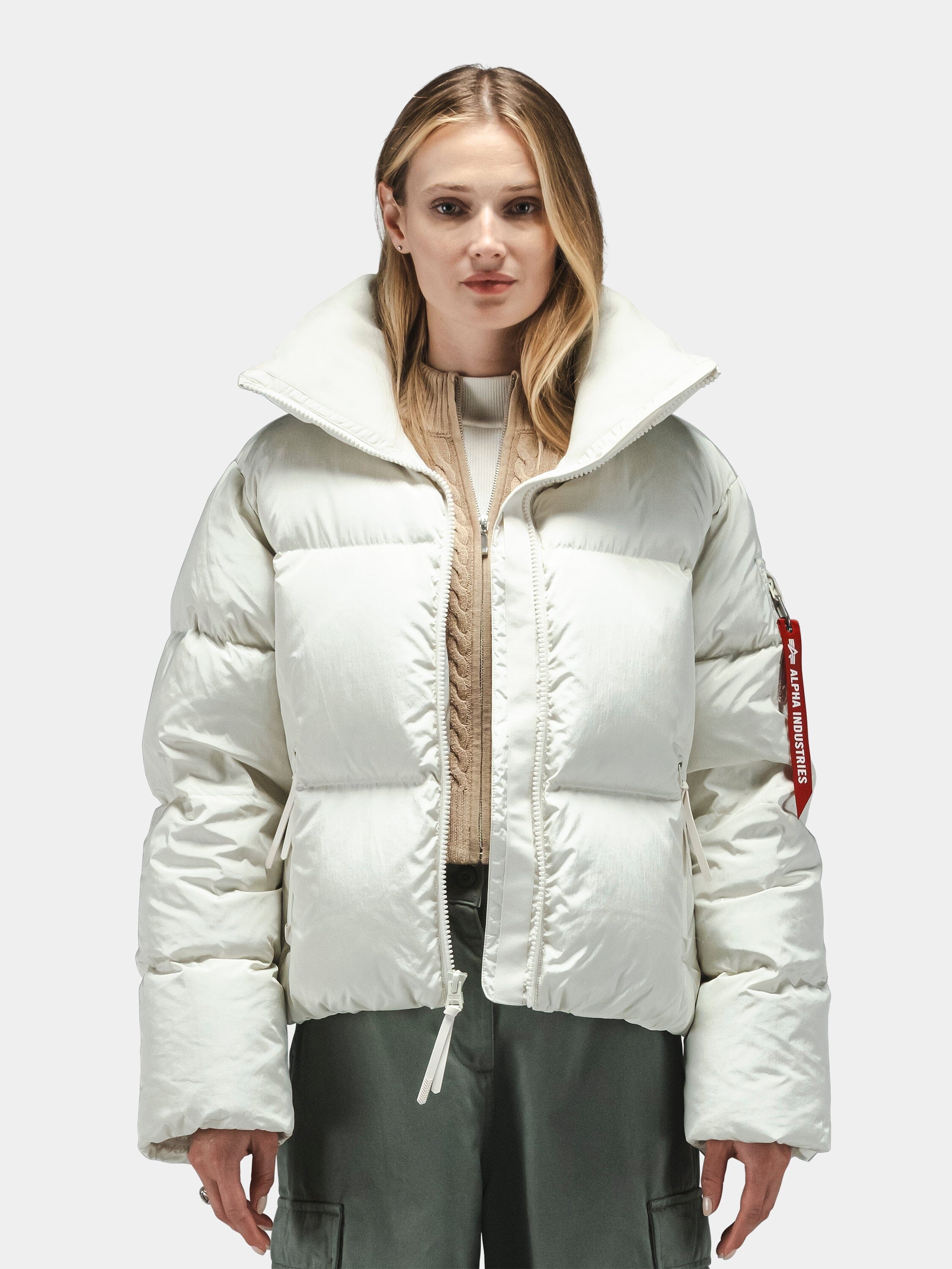 SIERRA SHORT PUFFER PARKA WOMENS OUTERWEAR Alpha Industries 