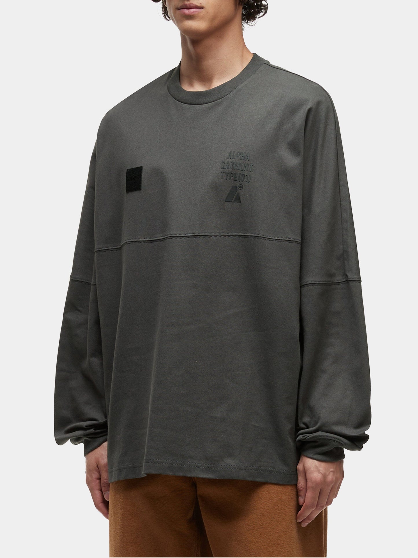 UNFRM LONG-SLEEVED GRAPHIC TEE TOP Alpha Industries 