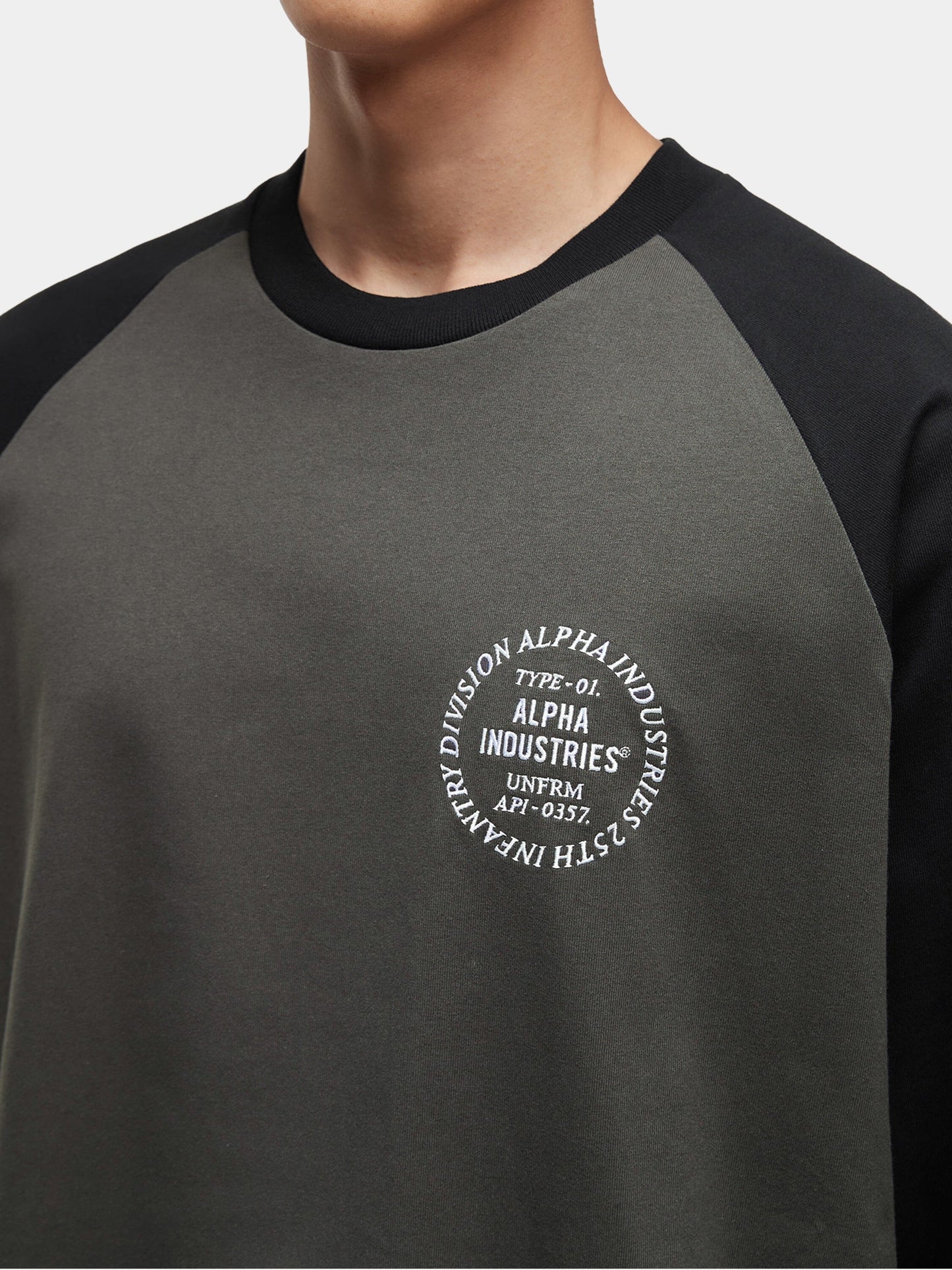 UNFRM LONG-SLEEVED RAGLAN T-SHIRT TOP Alpha Industries 