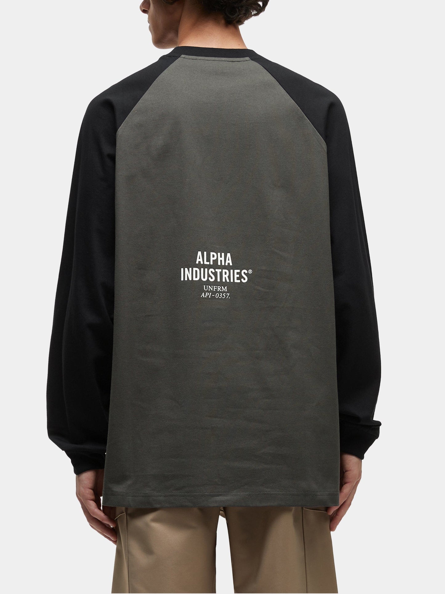 UNFRM LONG-SLEEVED RAGLAN T-SHIRT TOP Alpha Industries 