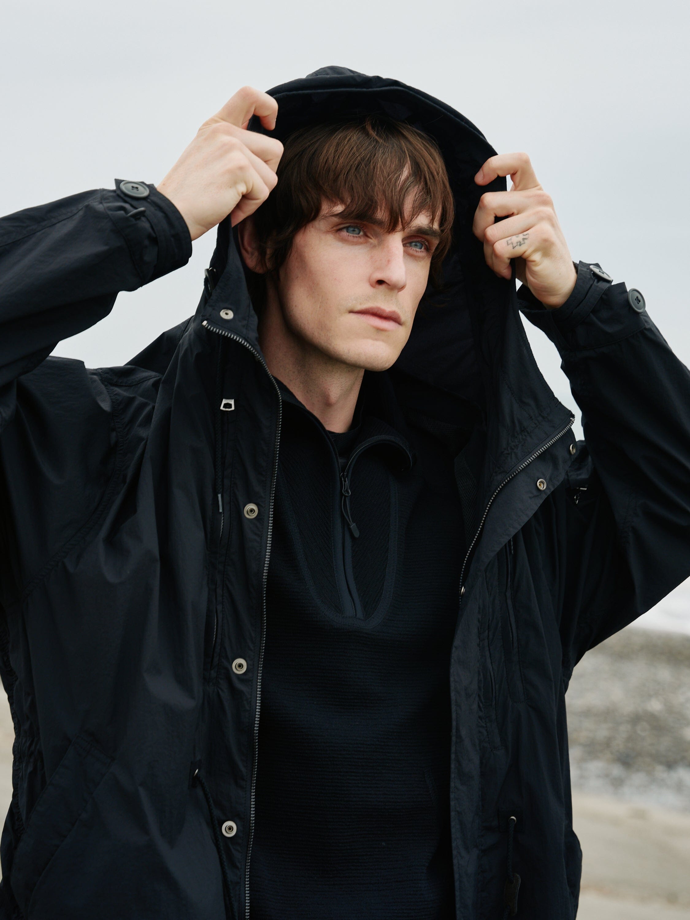 WHITE MOUNTAINEERING X ALPHA FISHTAIL COAT COLLAB COLLAB 