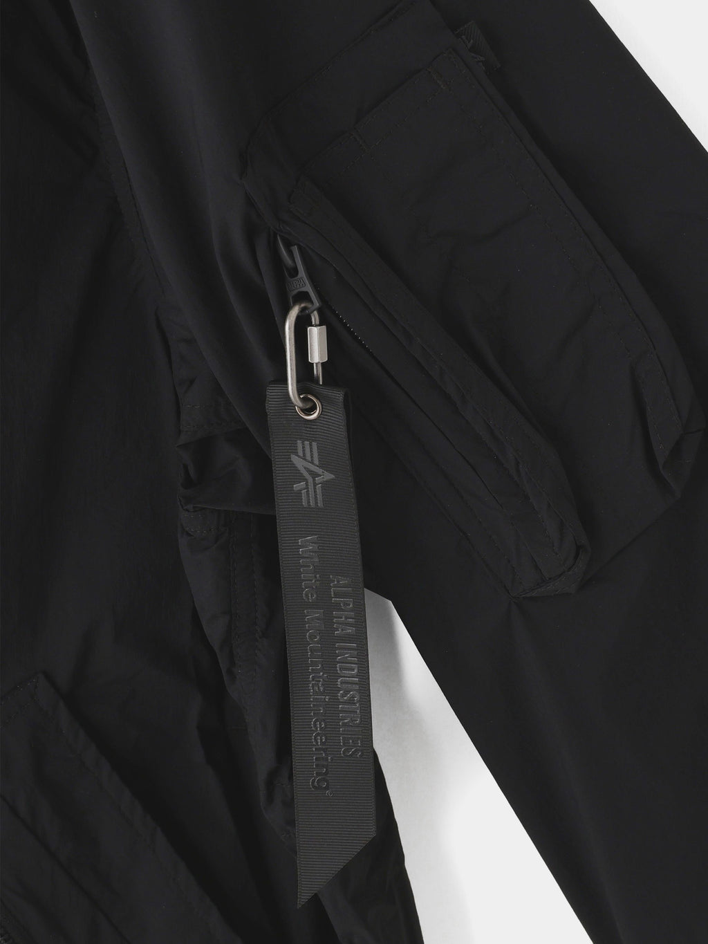 WHITE MOUNTAINEERING X ALPHA FISHTAIL COAT COLLAB COLLAB 