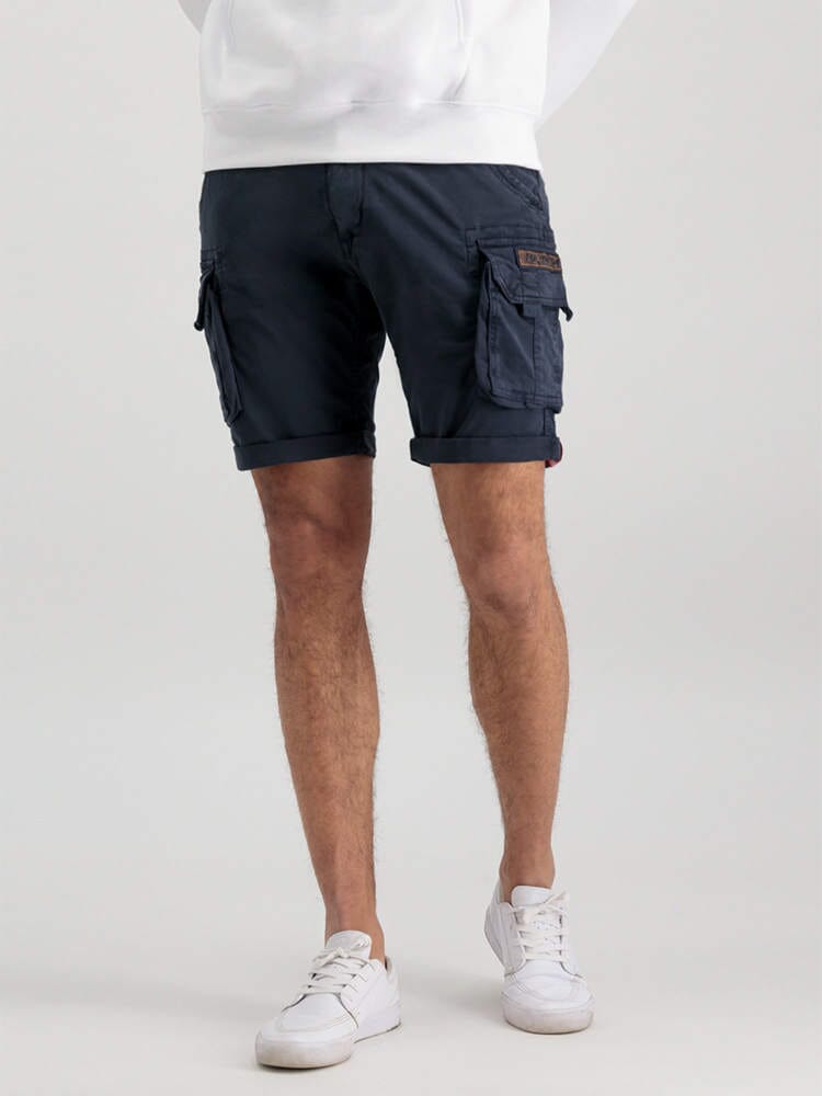 Alpha Industries Crew Short Gen I, Replica Blue, lightweight cotton fabric, cargo pockets.
