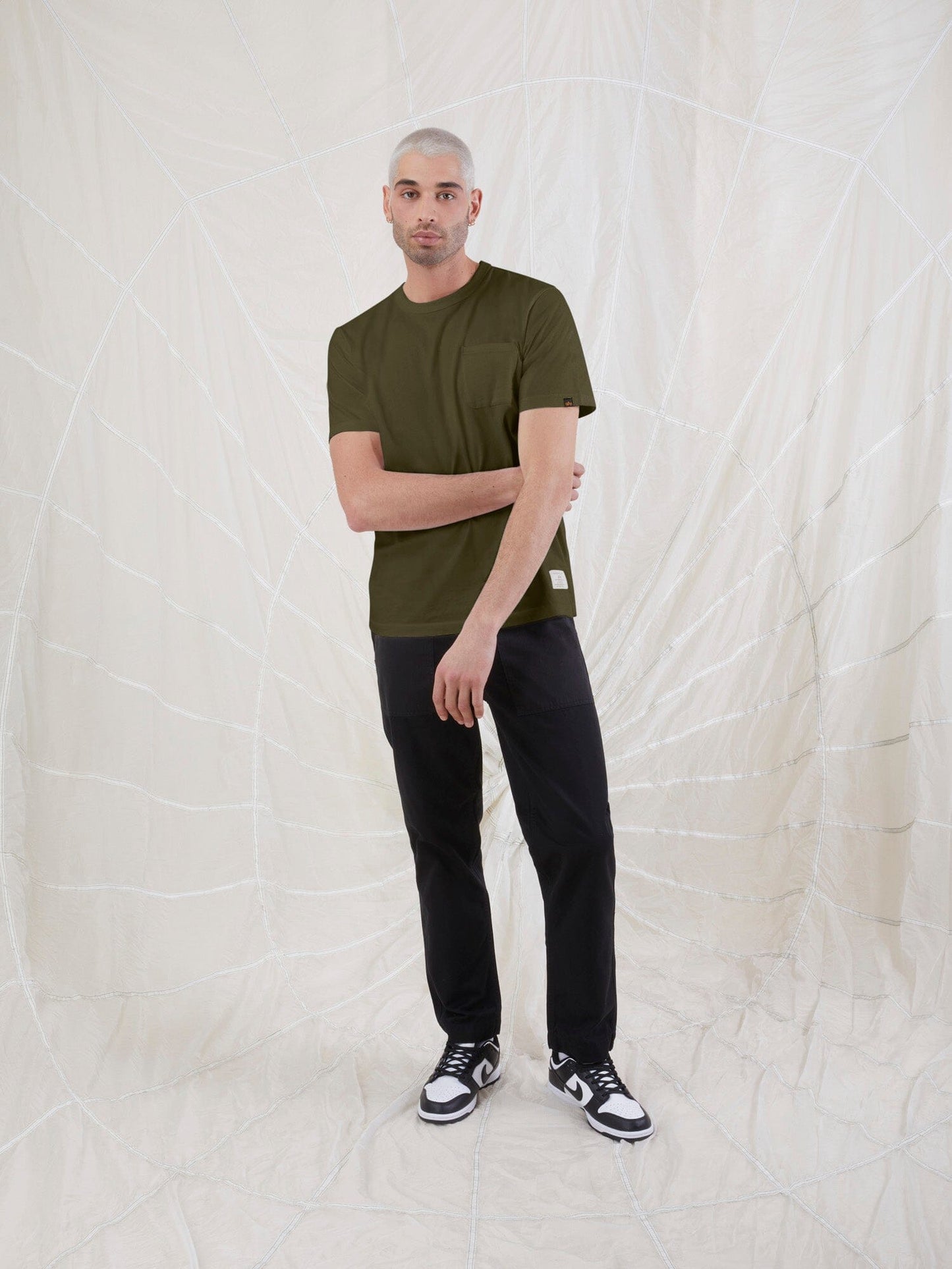 ESSENTIAL POCKET TEE TOP Alpha Industries 