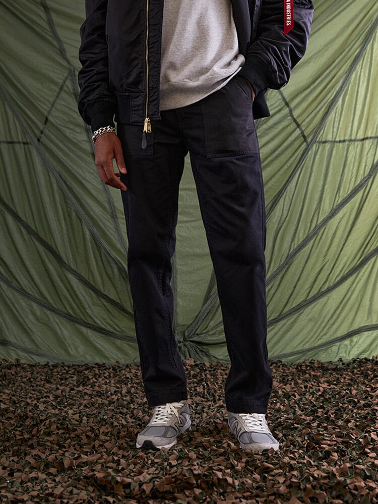 Alpha Industries Fatigue Pant, green, utility pockets, button and zipper closure.