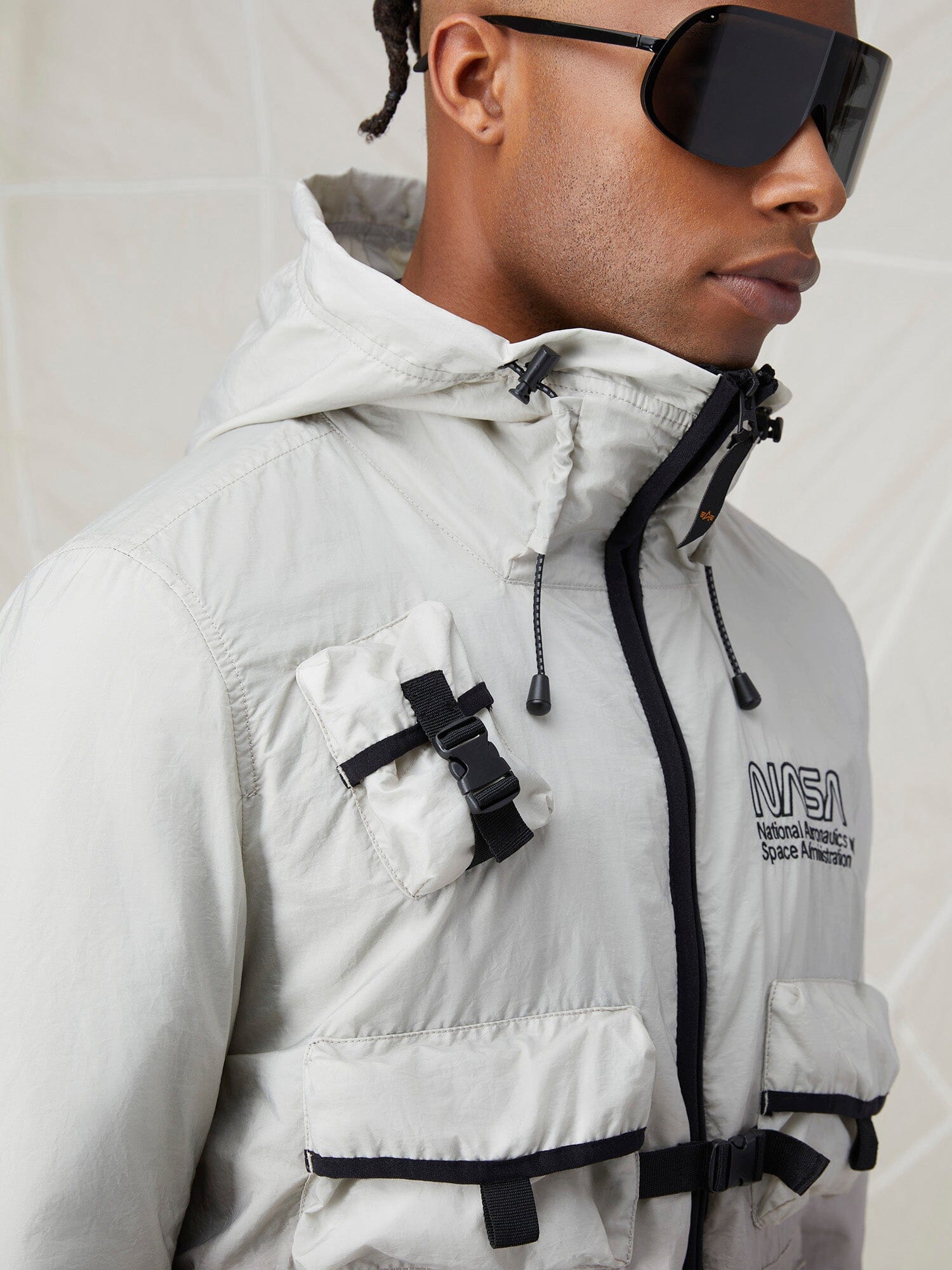 GRADIENT NASA WINDBREAKER OUTERWEAR Alpha Industries 
