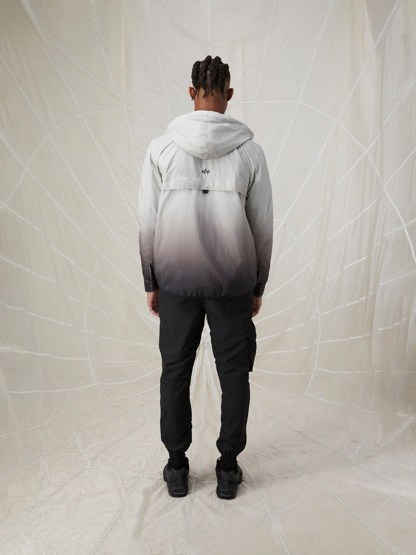 GRADIENT NASA WINDBREAKER OUTERWEAR Alpha Industries 