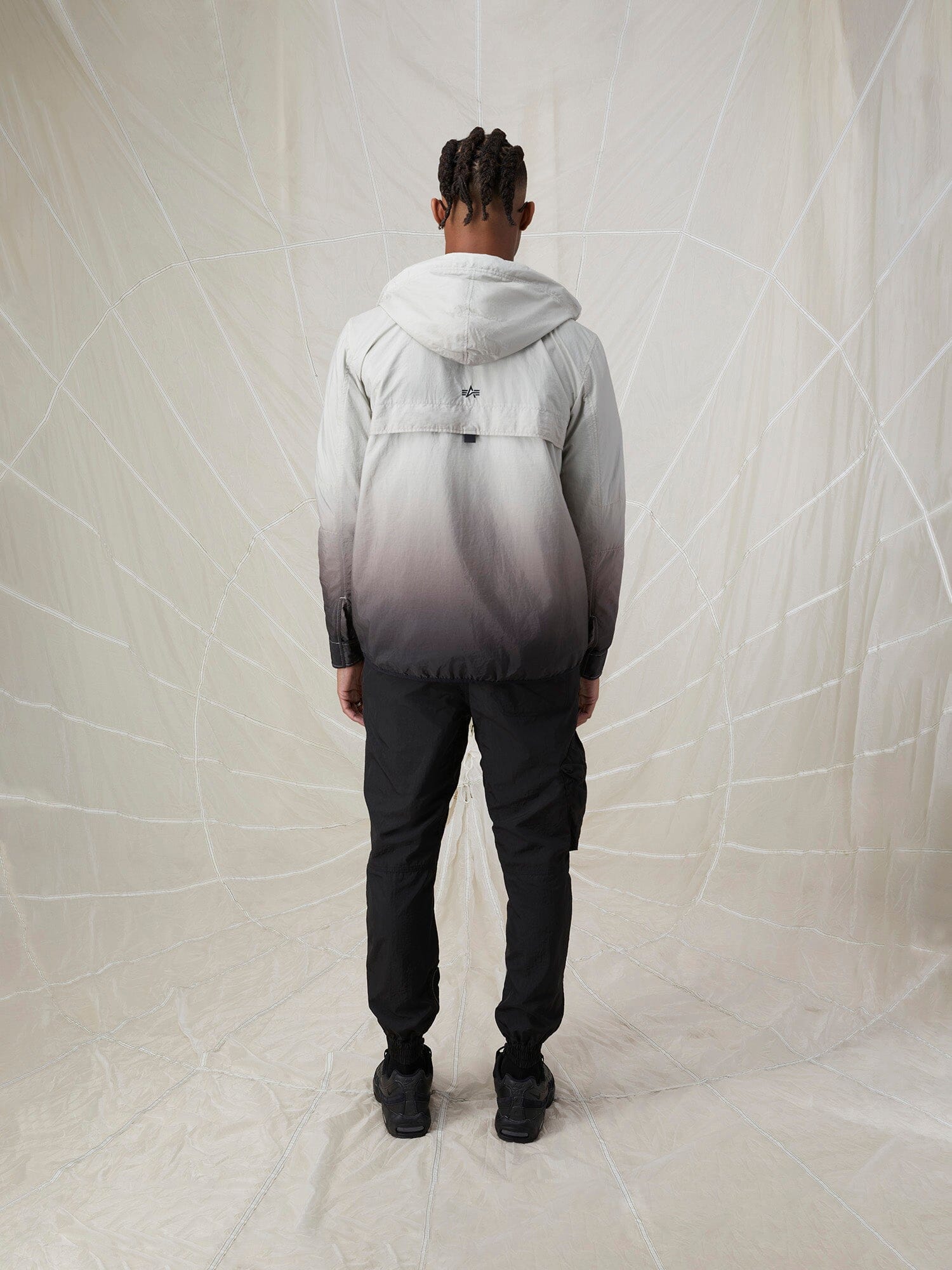 GRADIENT NASA WINDBREAKER OUTERWEAR Alpha Industries 