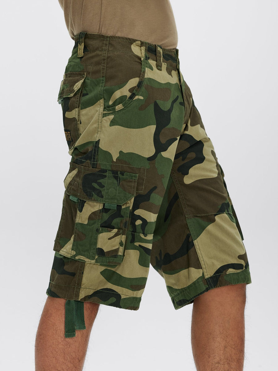 Alpha Industries Jet Short Camo, green cotton cargo shorts with camo print and multiple pockets.