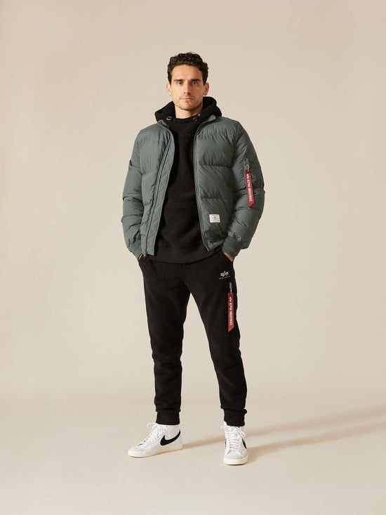 MA-1 MEN'S QUILTED BOMBER JACKET | Alpha Industries