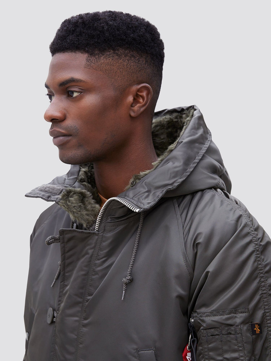 Alpha Industries N-3B Slim Gen I Parka with fur-lined collar, zipper and button closures.