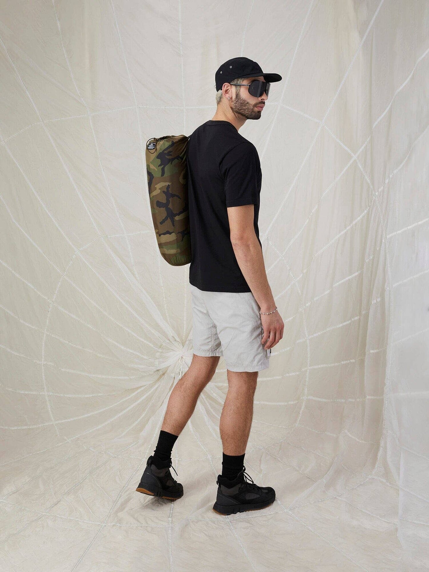 NASA MOON MAN TEE TOP Alpha Industries 
